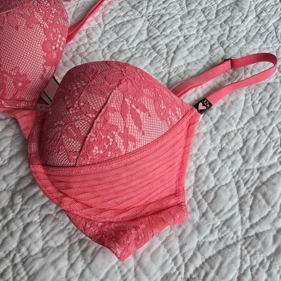 Victoria's Secret Dream Angels Push-up Bra Coral Pink 32B - Picture 3 of 13